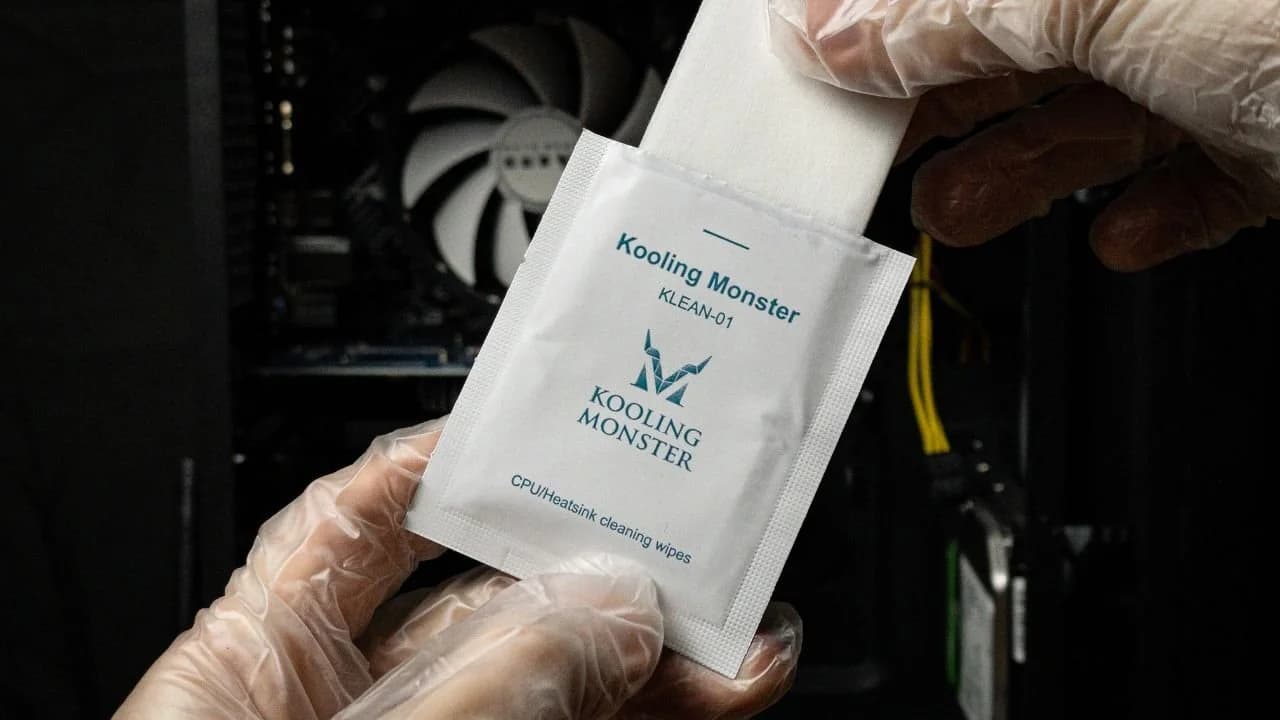 Cos'è un rimuovitore o detergente per pasta termica?