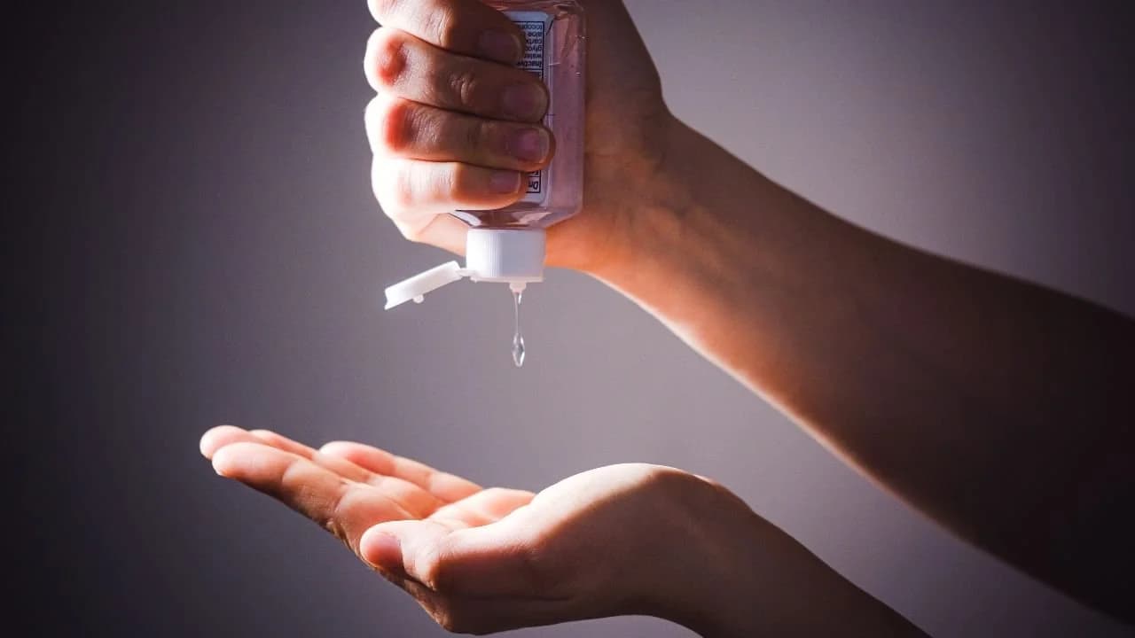 Il gel igienizzante è un buon rimuovitore di pasta termica?