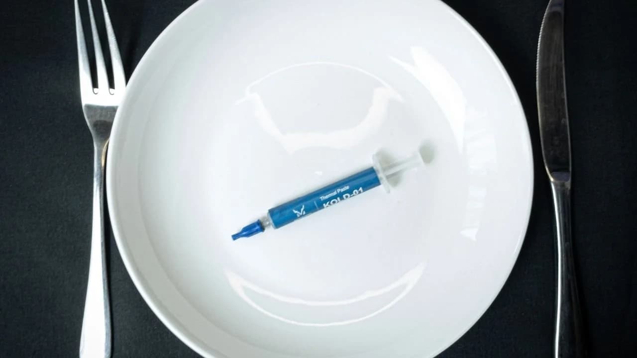 Cosa succede se mangi la pasta termica?