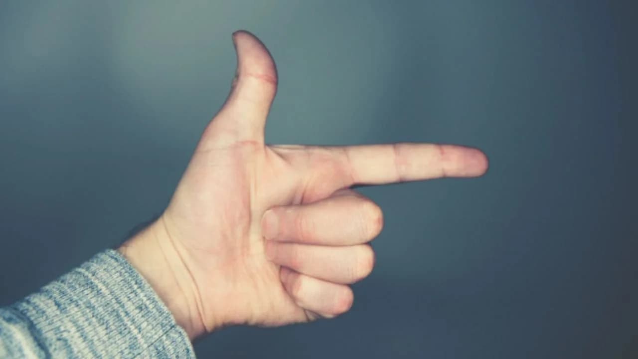 Posso applicare la pasta termica con il dito?